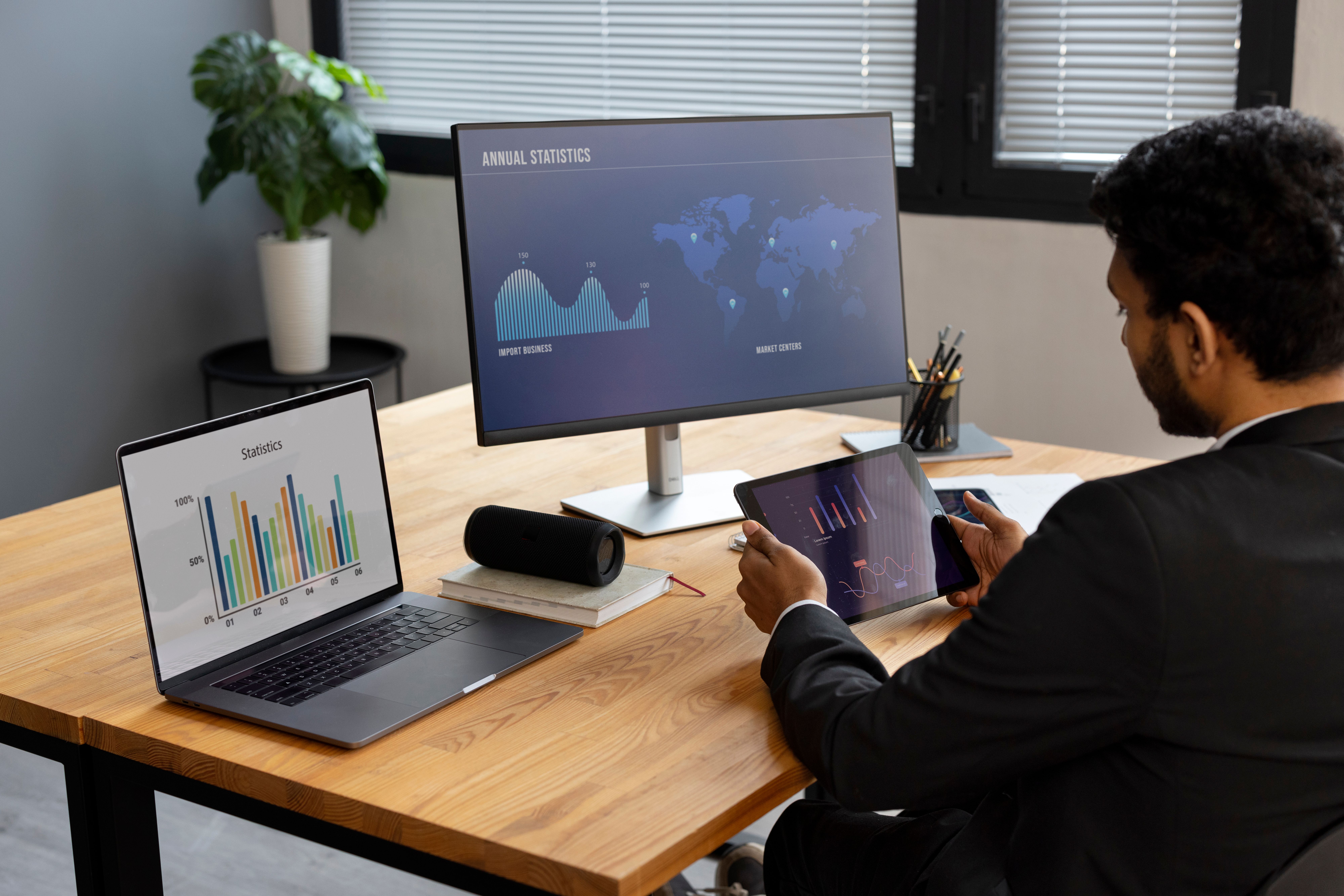 data-analyst-skills-for-career-change article preview image