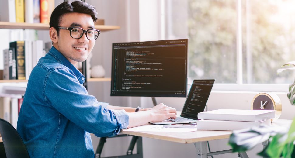 what is web developer article illustration